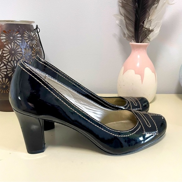 Liz Claiborne black shoes size 9M chunky heal - Picture 1 of 8